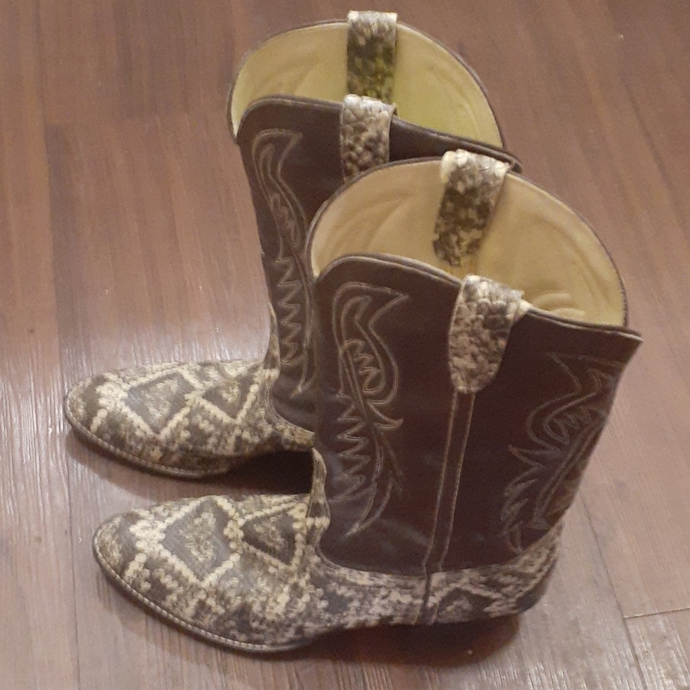 Unisex Snakeskin Cowboy Boots